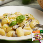 Gnocchi con sugo di funghi