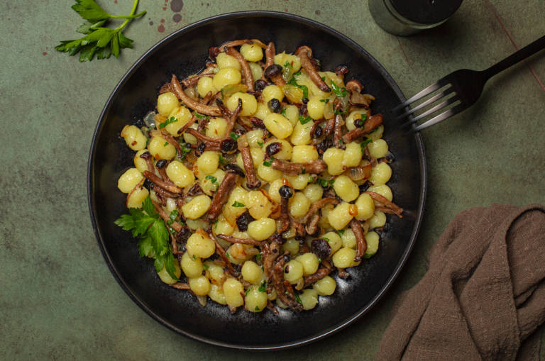 Gnocchetti di patate con Pioppini