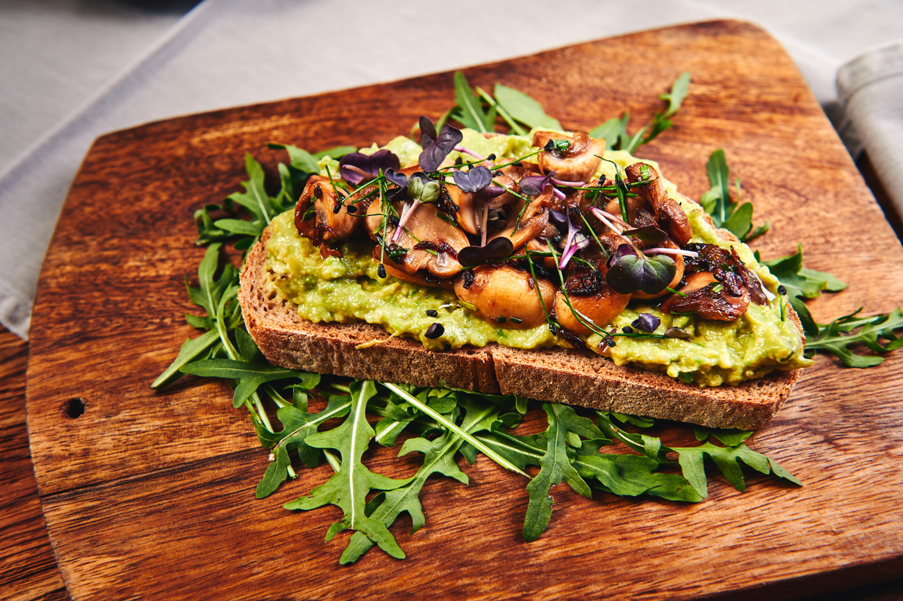Avocado Toast ai funghi