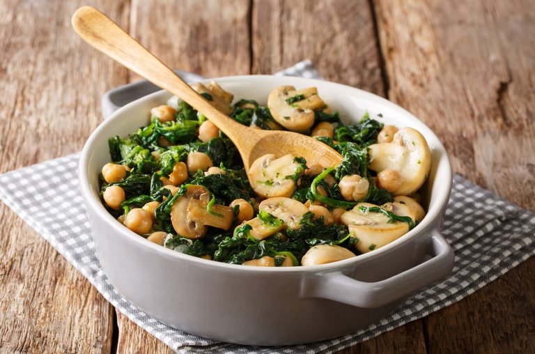 FRIARIELLI, CECI E CHAMPIGNON